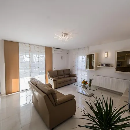 Axioma 4-star Luxury Villa, 2 Apartments, Sea View , Close To Beach, Sea View Terrace