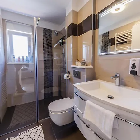 Apartment Axioma 4-star Luxury Villa, 2 Apartments, Sea View , Close To Beach, Sea View Terrace