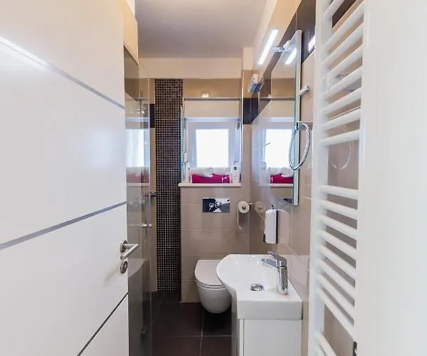 Axioma 4-star Luxury Villa, 2 Apartments, Sea View , Close To Beach, Sea View Terrace Apartmán