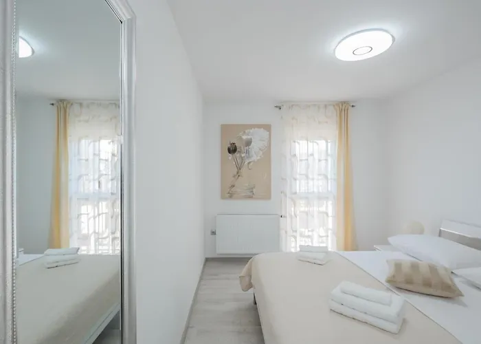 Axioma 4-star Luxury Villa, 2 Apartments, Sea View , Close To Beach, Sea View Terrace *