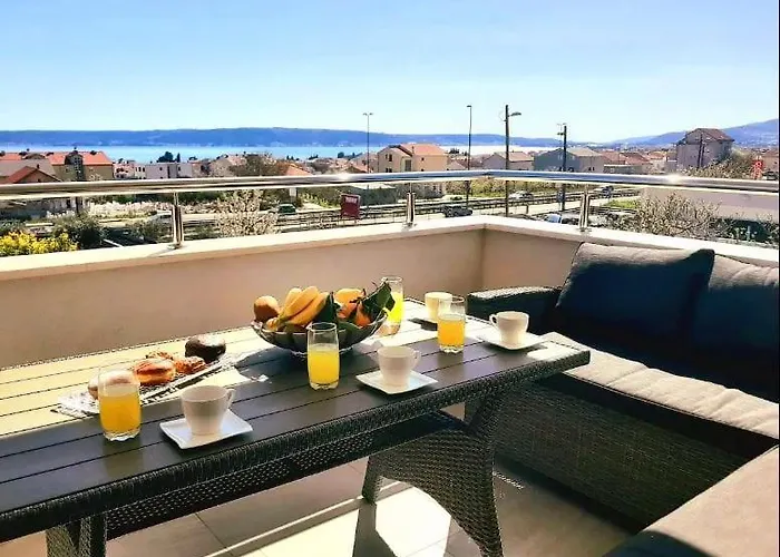 Axioma 4-star Luxury Villa, 2 Apartments, Sea View , Close To Beach, Sea View Terrace Apartmán Kaštela